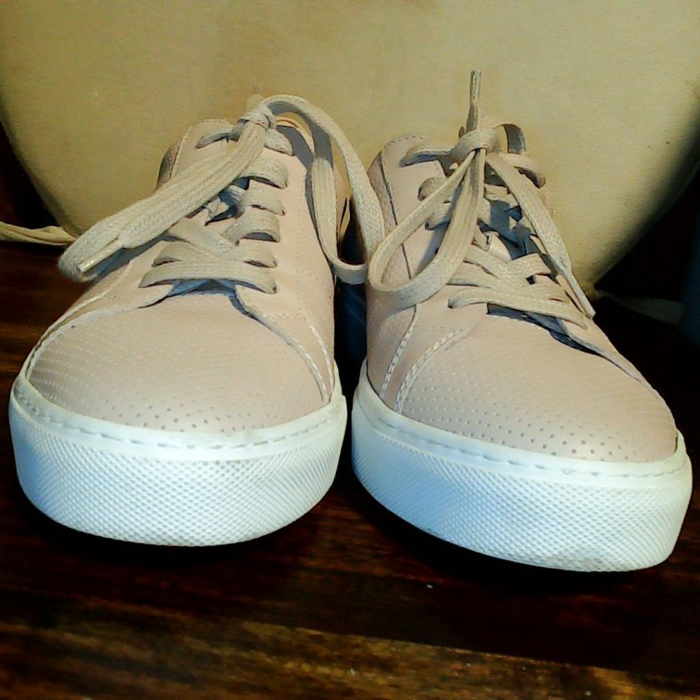 GREATS "The Royale" Pink sneakers
